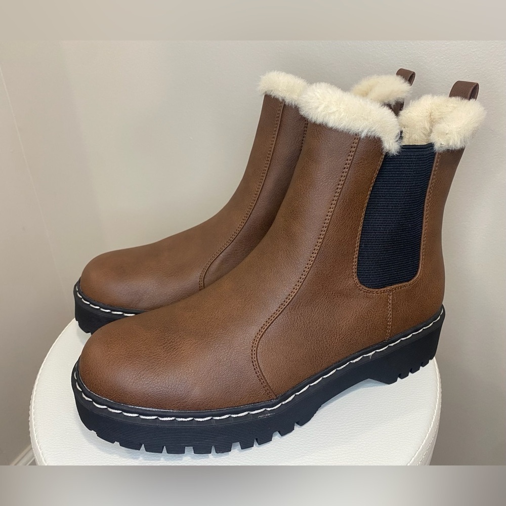 Portland Boot Company Women's Faux Fur Trim Chelsea Boot Brown - Picture 4 of 7